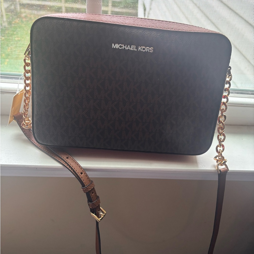 Michael Kors Tan Leather Shoulder Bag